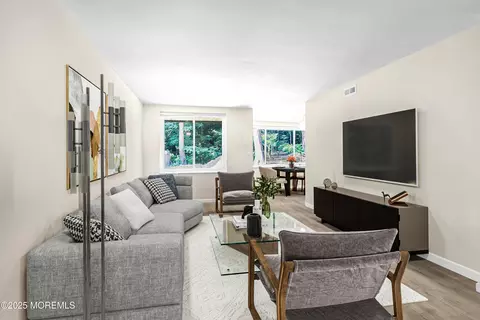 200 Portland Rd #E4, Highlands, NJ 07732