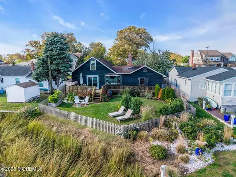 80 Stockton Lake Blvd, Manasquan, NJ 08736