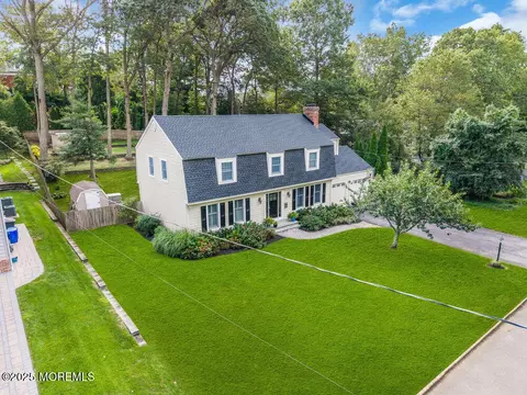 816 Rathjen Rd, Brielle, NJ 08730