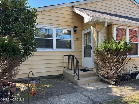 969 Constitution Blvd #C, Whiting, NJ 08759