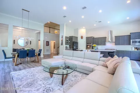 107 Lawley Dr, Lincroft, NJ 07738