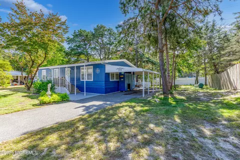 209 Mockingbird Way, Whiting, NJ 08759