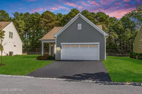 30 Addlestone Ln, Manchester, NJ 08759