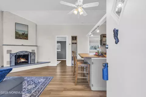 Entry Way - 419 Beach Blvd, Forked River, NJ 08731 photo 1 of 1