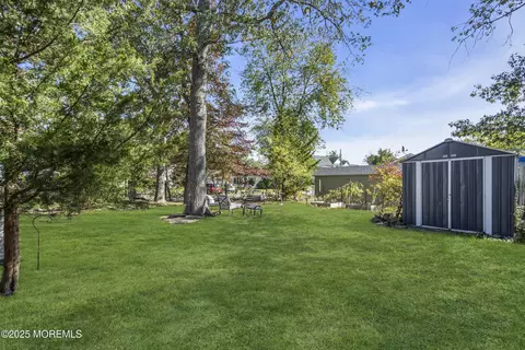 Exterior - 419 Beach Blvd, Forked River, NJ 08731 photo 3 of 7