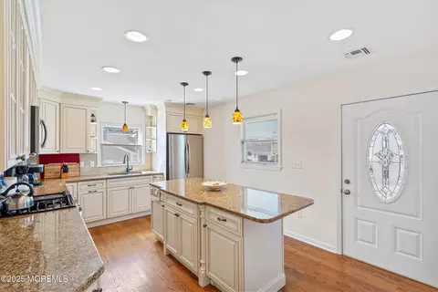 710 Drum Point Rd, Brick, NJ 08723 photo 18