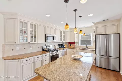 710 Drum Point Rd, Brick, NJ 08723 photo 17