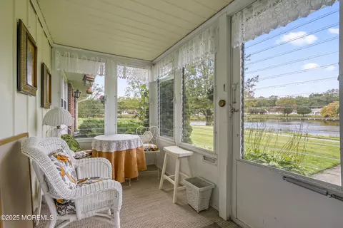 240 Huntington Dr # B, Lakewood, NJ 08701