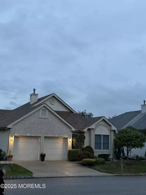 79 Chichester Rd, Monroe, NJ 08831