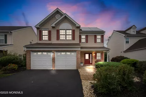 4 Sandstone Rd, East Windsor, NJ 08520