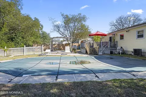 Exterior - 34 Drexel Dr, Jackson, NJ 08527 photo 4 of 9