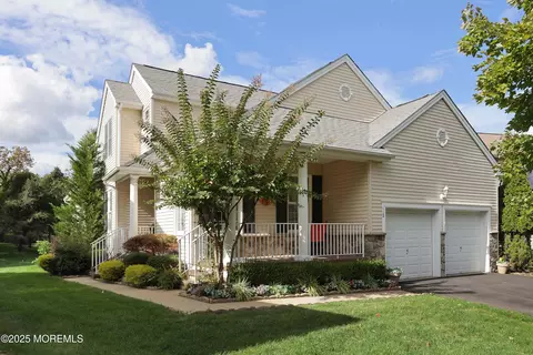 102 Rolling Meadows Blvd S, Ocean, NJ 07712