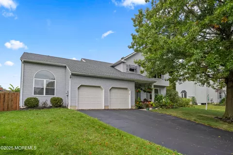 36 Marcy Dr, Neptune City, NJ 07753