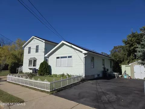 1024 17th Ave, Wall, NJ 07719 photo 2