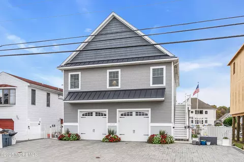 1131 Beach Blvd, Forked River, NJ 08731