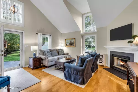 80 Racquet Rd, Wall, NJ 07719