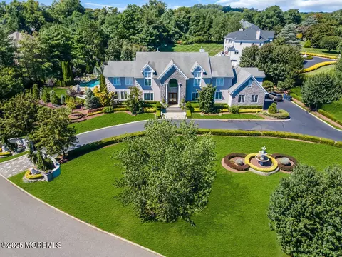 1 Montana Dr, Colts Neck, NJ 07722