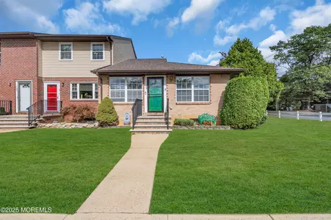 129 Camille Ct, Brick, NJ 08724