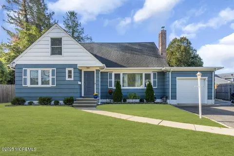 36 Maple Ave, Little Silver, NJ 07739