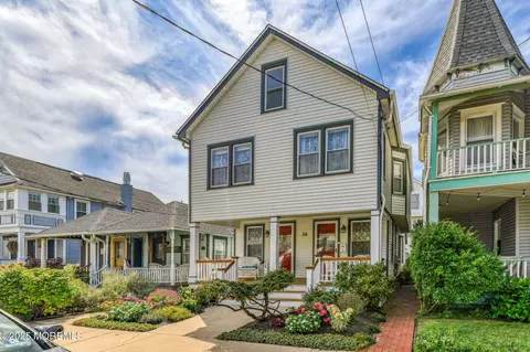 26 Heck Ave, Ocean Grove, NJ 07756