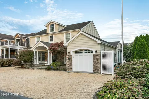 1097 Barnegat Ln, Mantoloking, NJ 08738