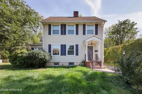 50 Willow Dr, Little Silver, NJ 07739