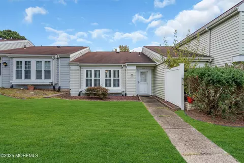 439 Chesterfield Ct # C, Toms River, NJ 08753