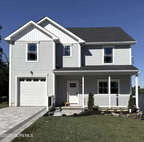 528 Catherine St, South Amboy, NJ 08879