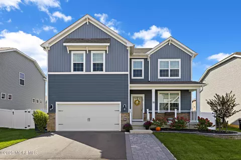 55 Holloway Ave, Manahawkin, NJ 08050
