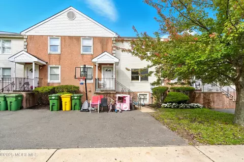 116 Ricky Ln, Lakewood, NJ 08701