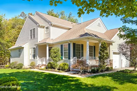 11 Rolling Meadows Blvd S, Ocean, NJ 07712