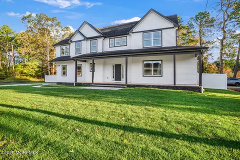 1028 Alpine St, Forked River, NJ 08731