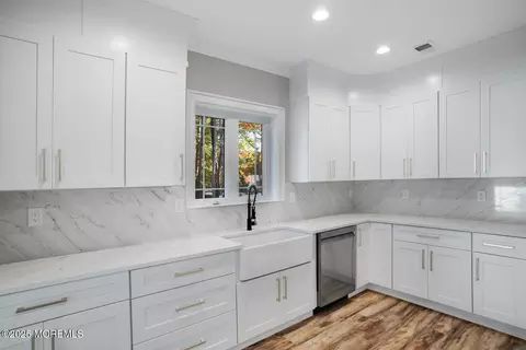 1028 Alpine St, Forked River, NJ 08731 photo 13