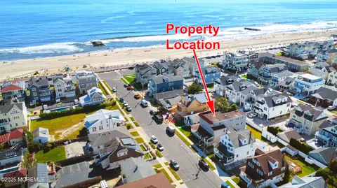 107 12th Ave, Belmar, NJ 07719