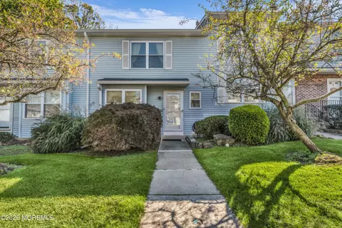 14 Deerfield Ln #15, Jamesburg, NJ 08831