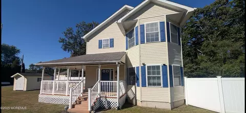 452 Northern Blvd, Bayville, NJ 08721