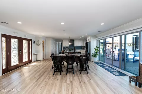 Dining - 658 Fairview Ln, Forked River, NJ 08731 photo 2 of 4
