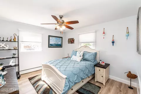 Bedroom - 658 Fairview Ln, Forked River, NJ 08731 photo 11 of 13
