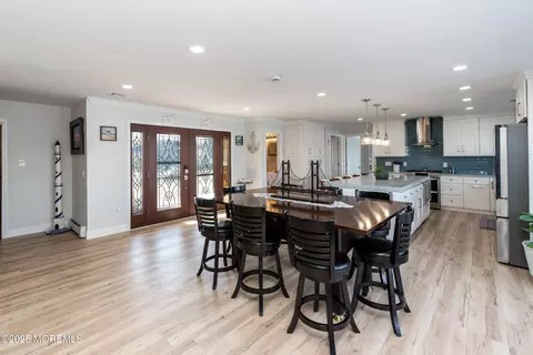 Dining - 658 Fairview Ln, Forked River, NJ 08731 photo 3 of 4
