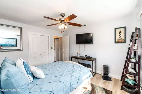 Bedroom - 658 Fairview Ln, Forked River, NJ 08731 photo 13 of 13