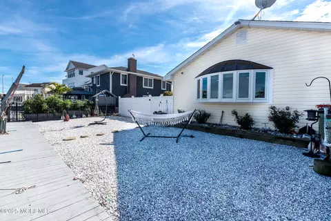 Exterior - 658 Fairview Ln, Forked River, NJ 08731 photo 21 of 24