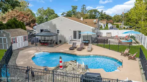 16 Maryland Ave, West Long Branch, NJ 07764