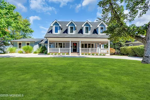 406 Brown St, Brielle, NJ 08730