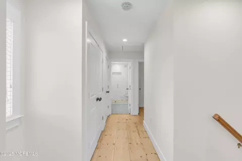 Entry Way - 406 Brown St, Brielle, NJ 08730 photo 4 of 4