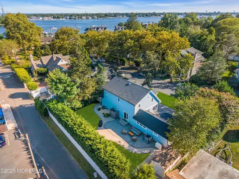View/Area - 406 Brown St, Brielle, NJ 08730 photo 3 of 17