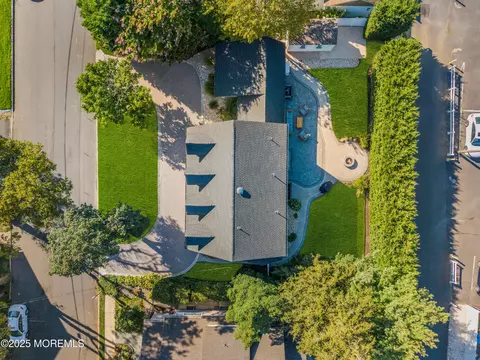 View/Area - 406 Brown St, Brielle, NJ 08730 photo 4 of 17