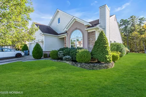 51 Harvey Cedar Way, Waretown, NJ 08758