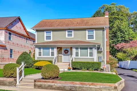 390 Conover Pl, Red Bank, NJ 07701