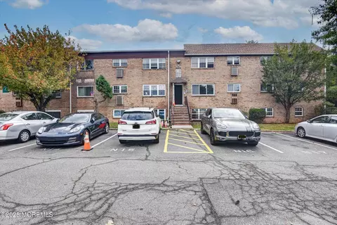 491 College Dr #491, Edison, NJ 08817