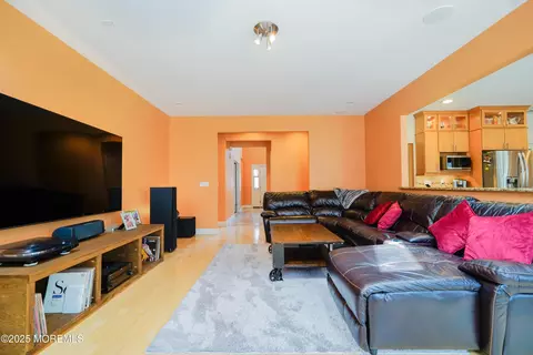 113 Willow Dr, Jackson, NJ 08527 photo 5